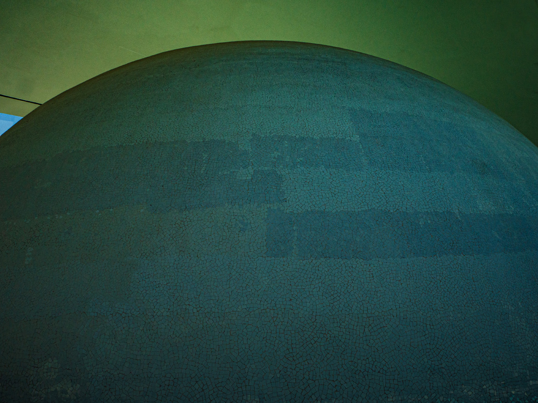 Citylife streetphotography Colors